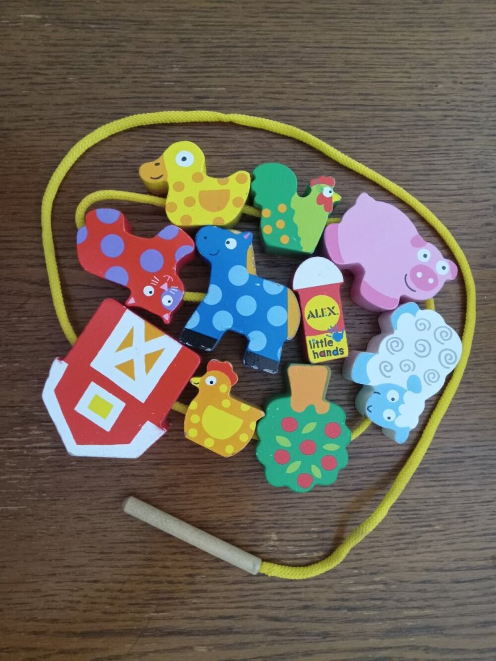 9 Farm Themed Wooden Lacing Beads (Alex - Little Hands)